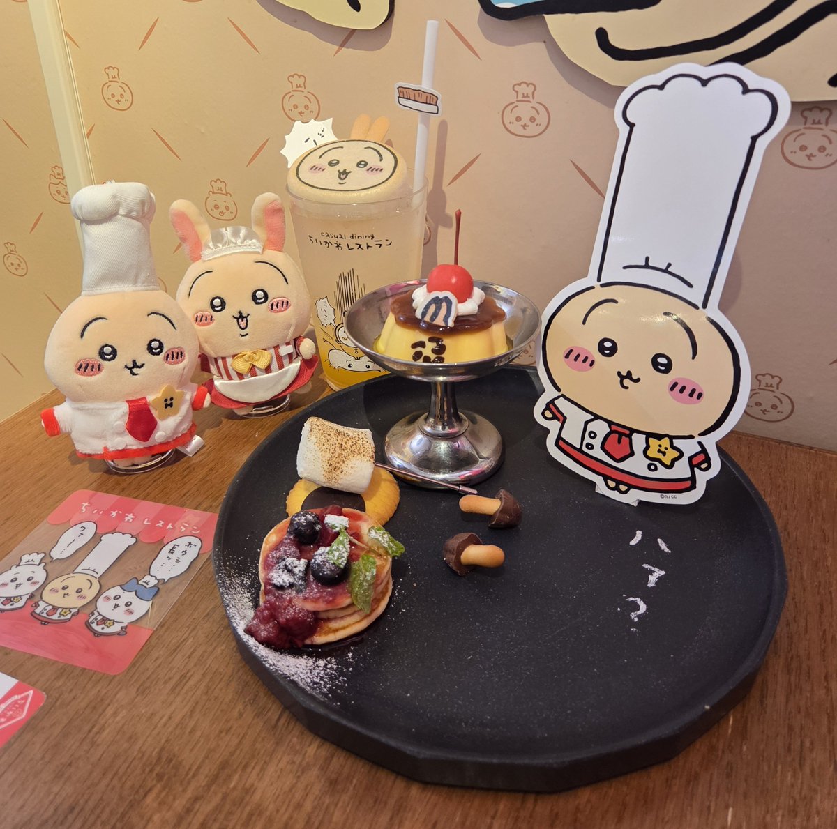usagi_ura0122's tweet photo. ちいかわレストランに行ってきたよ( * ॑꒳ ॑*)💛
2代目料理長可愛すぎるっっ https://t.co/A9PtpaAHwT