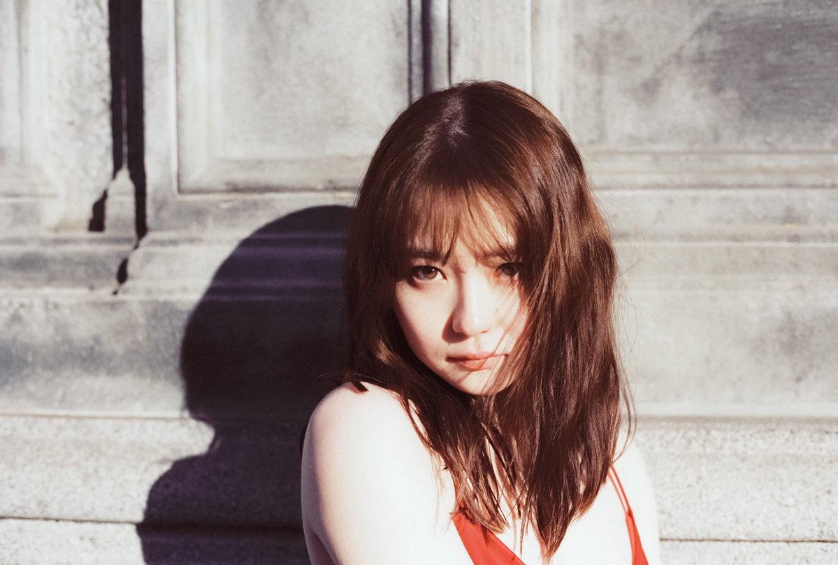 anna0108yamada's tweet photo. ✦ 3rd写真集 発売決定 ✦

#山田杏奈 芸能活動15周年を記念した
3rd写真集が発売決定🎉

🗓️ 2027年1月8日(金) 発売

約5年ぶりとなる写真集📷
先行カット解禁💐

続報もお楽しみに！！

MG
#15周年記念
#ついについに
#写真集発売
#あれから5年‥？
#時の流れは早いですね https://t.co/PripD1wNFw