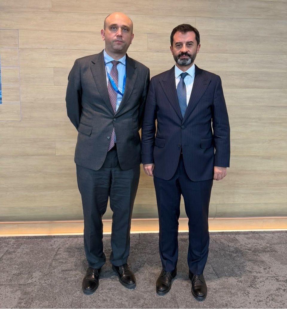 BSTDB's tweet photo. Mobilising investment is central to Ukraine’s economic resilience and recovery.

At the #WBGMeetings in Bangkok, BSTDB President Dr. Serhat Köksal met Oleksandr Kravchenko, Minister of Economy and Environment of Ukraine.

The meeting continued BSTDB’s engagement with Ukraine as the Bank supports investment, private-sector resilience and economic recovery in the country.