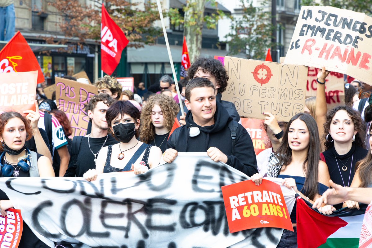 FECFO's tweet photo. La FEC FO soutient les #étudiants dans leurs mobilisations et leurs #revendications ! https://t.co/LeptaDlzlN