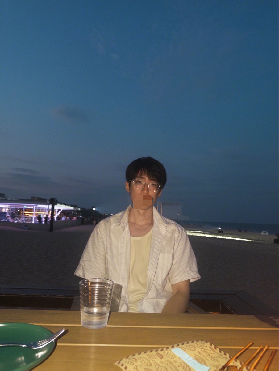 Umibe1616's tweet photo. 👰‍♂️友達になってください
話そう:3
#ゲイ https://t.co/YyGw76yrHi