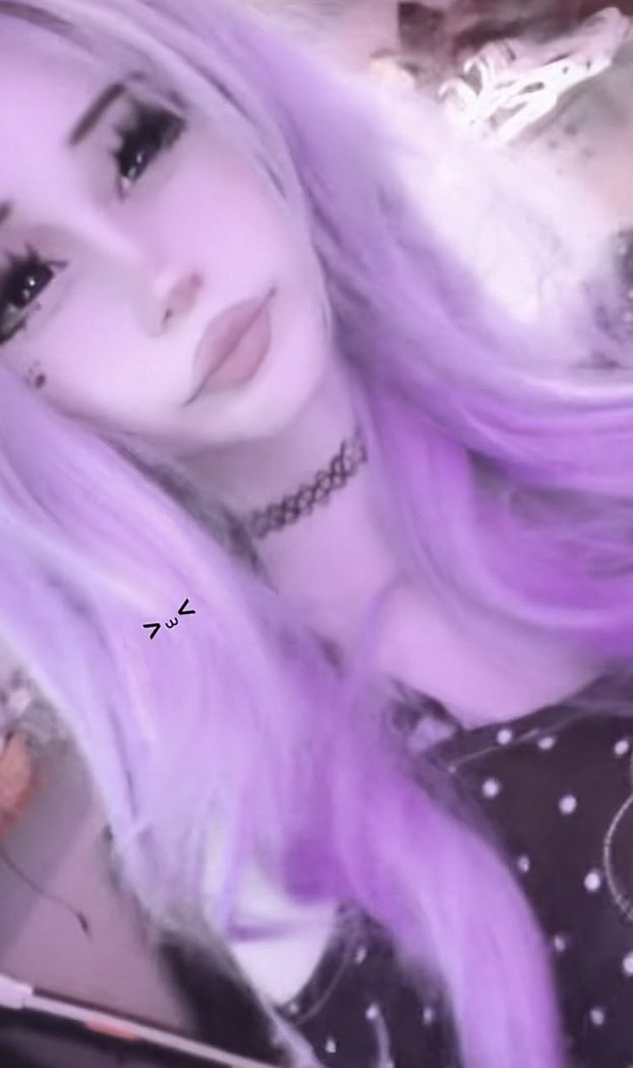 bunniellaa's tweet photo. purple #egirl #discord #dom #paw #cute #pretty #findom #doll https://t.co/0leu1TbnC4