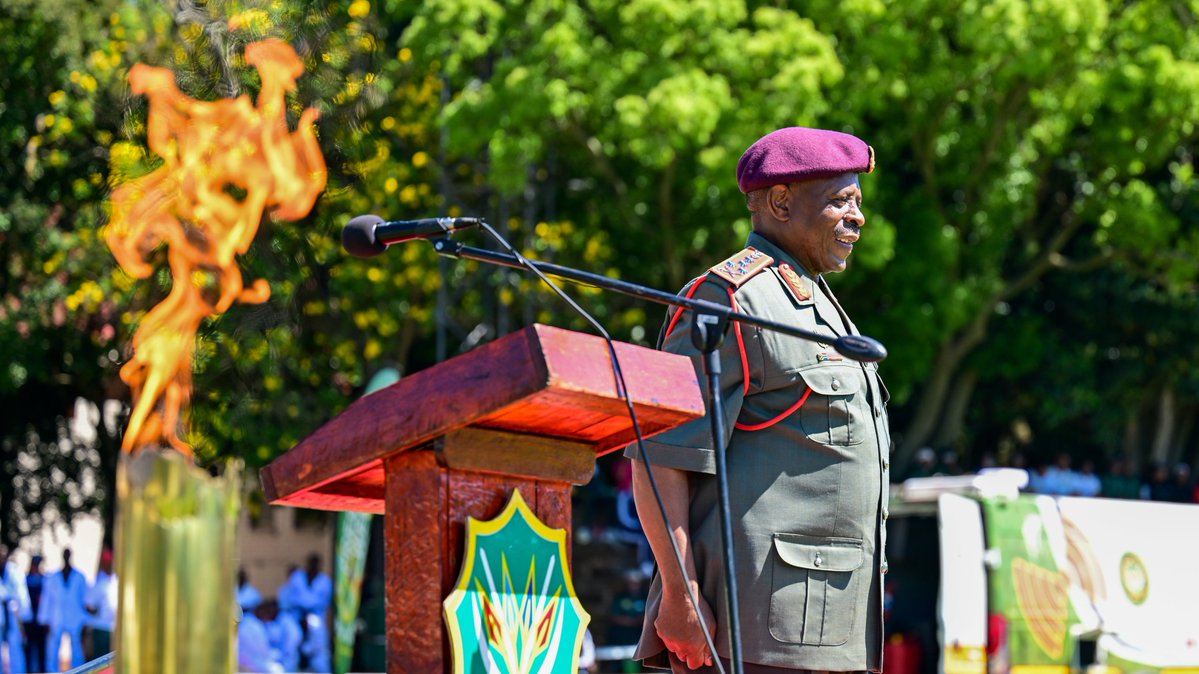 SANDF_ZA's tweet photo. Chief SANDF Prestige Week 2026 || Opening Parade Fosters Camaraderie and Healthy Competition.
https://t.co/tuOnMGj4TC
#SANDF
#CSANDFPrestigeWeek2026
#ThabaTshwane
#MilitarySports https://t.co/7btgHtQ5Wb