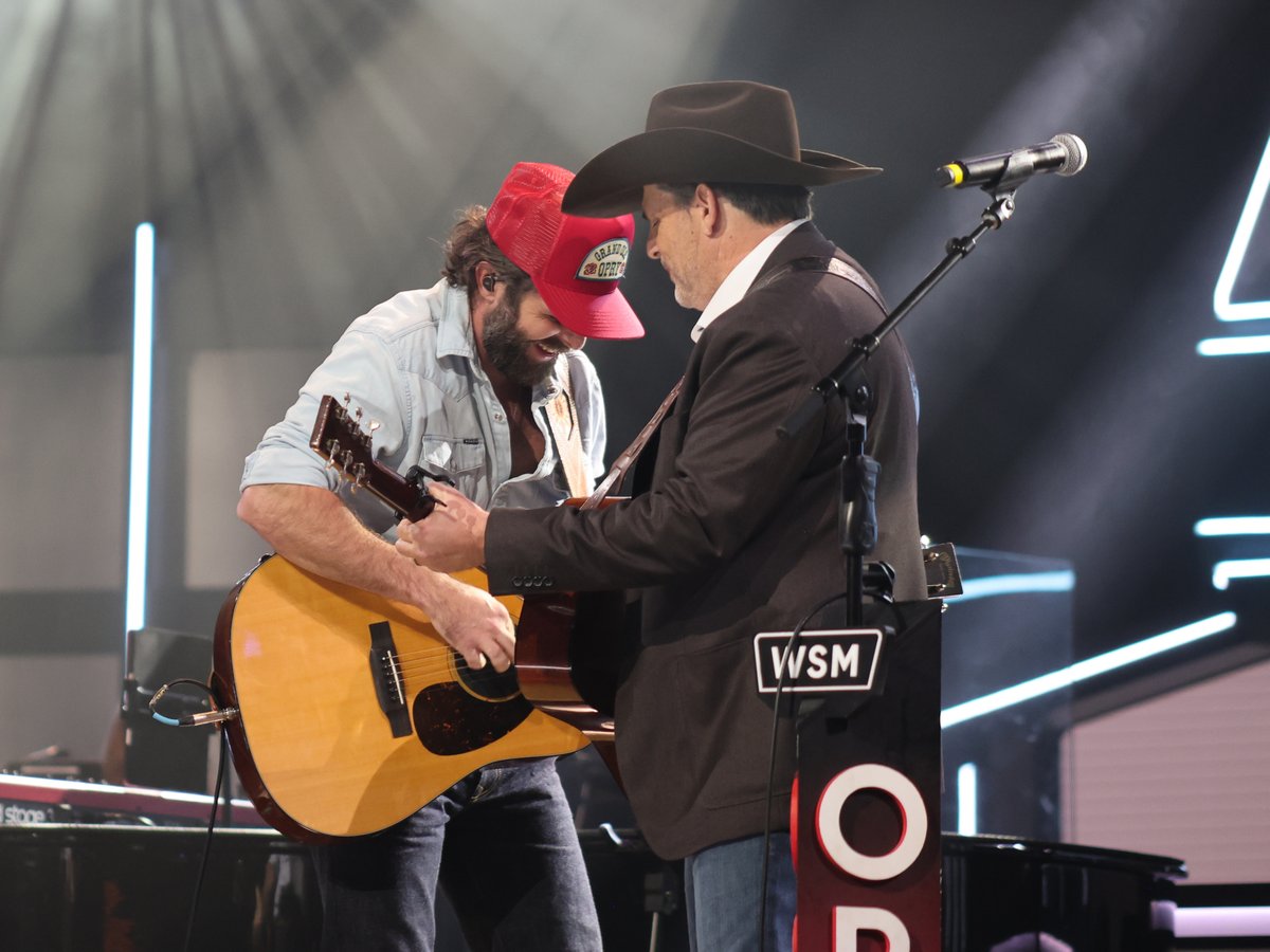 opry's tweet photo. Rhett Akins 🤝 @ThomasRhett https://t.co/0UULehiAqv