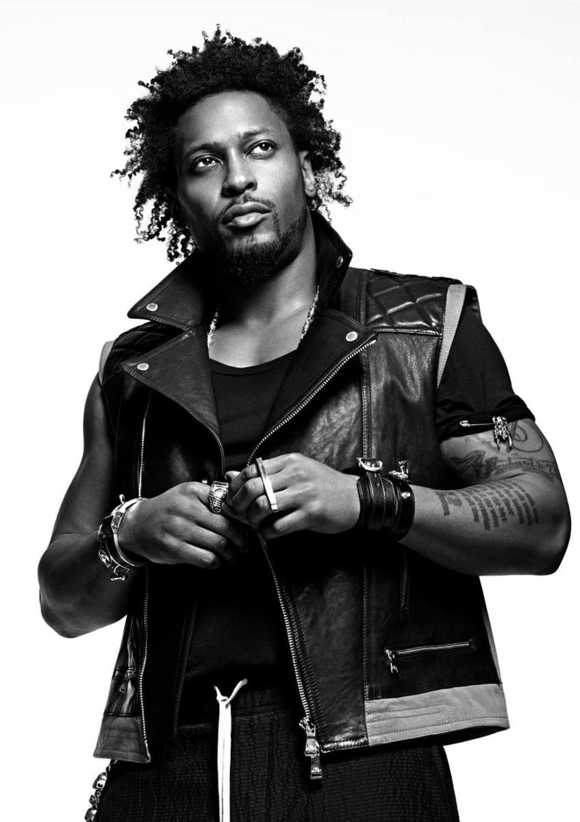 Kurrco's tweet photo. R.I.P. D'ANGELO
One year ago today 🕊️

Feb 11, 1974 — Oct 14, 2025