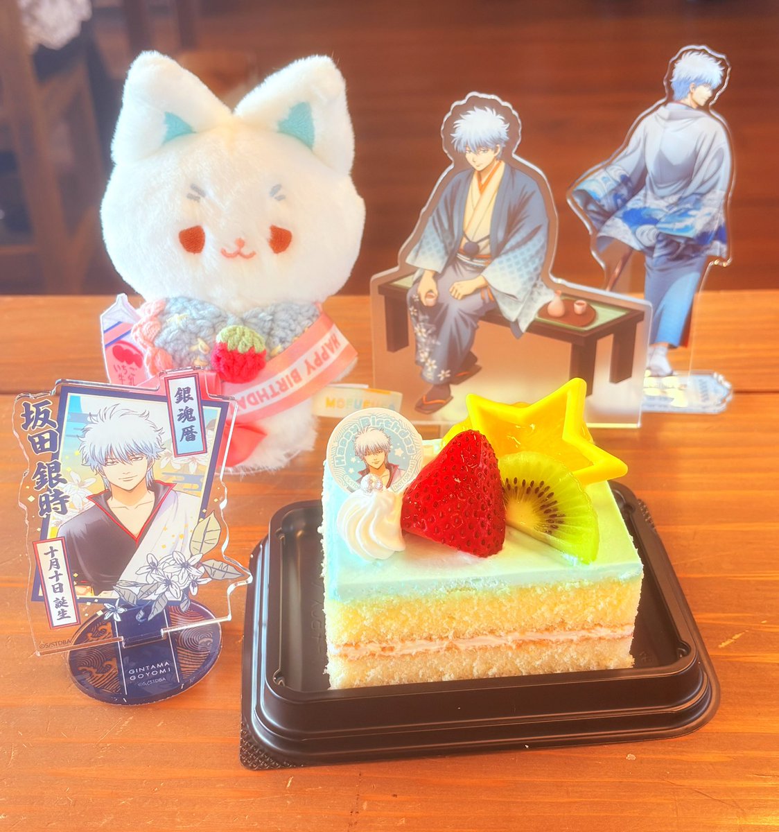 h_m_gr8's tweet photo. そういえば萩旅最終日にバースデーケーキセット当たって無事銀さんお祝いしてこれました🎂🍓美味しかった😋 https://t.co/iCKK0zDrAJ