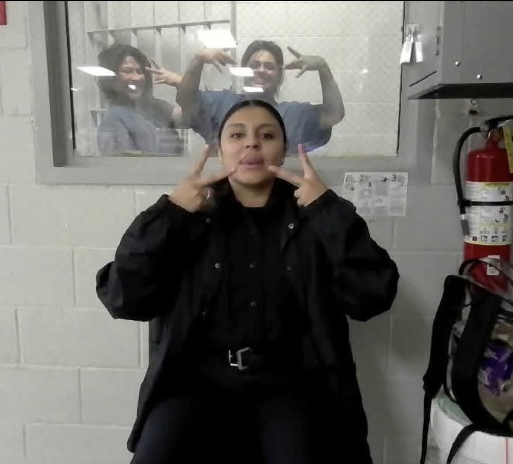 Complex's tweet photo. A Texas detention deputy has been fired after photos of her posing with inmates surfaced on social media.

The Bexar County Sheriff's Office confirmed she was fired on October 12, just over three months after starting the job.

📷: Bexar County Sheriff's Office https://t.co/le57PTekoI