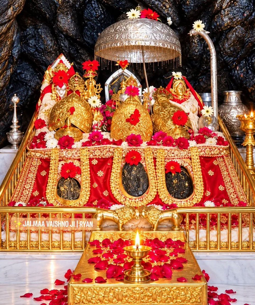 ManjuBhatt4299's tweet photo. मा बैस्णोदेवि❤️ https://t.co/rjExIR3LXm