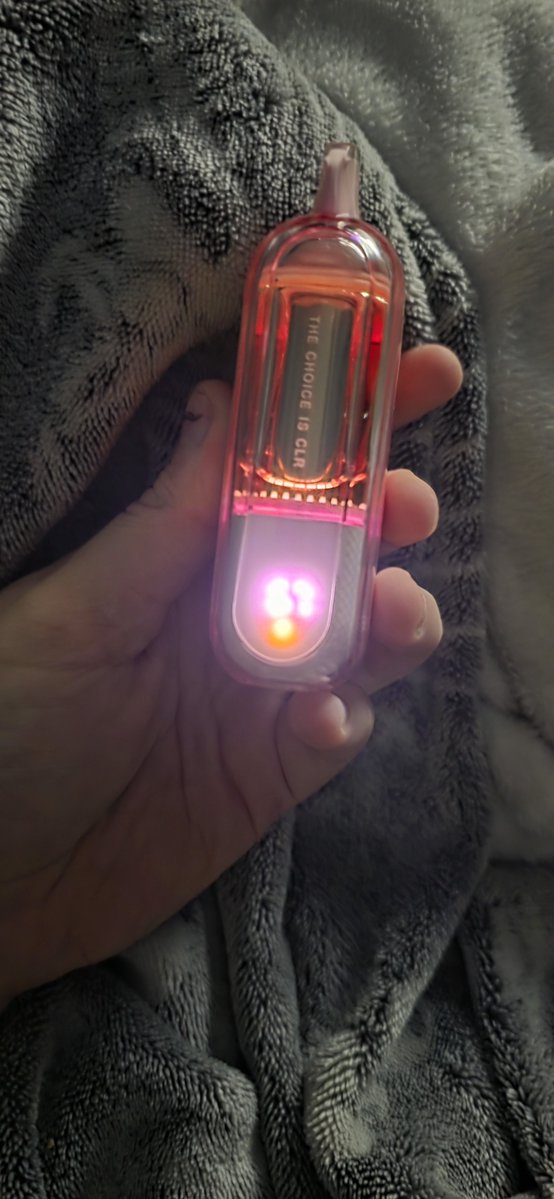 genjicel's tweet photo. Ahahaha 67 except it's obnoxiously bright on camera https://t.co/41cOLZa6Nv