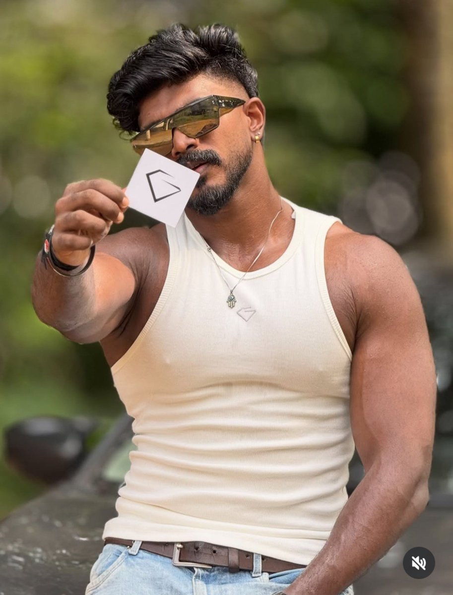 virraat_'s tweet photo. Mallu handsome guy !! 🫶🏻💗

https://t.co/bXc3B4z1JW https://t.co/VOfB3TDYuY