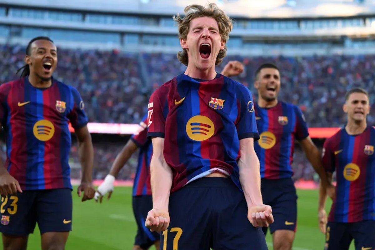 newseyeview's tweet photo. Barcelona Prepare for Hostile Atmosphere in Istanbul as Galatasaray Test Awaits...
https://t.co/UDBpV0Xoed https://t.co/5TzHGQjlCO