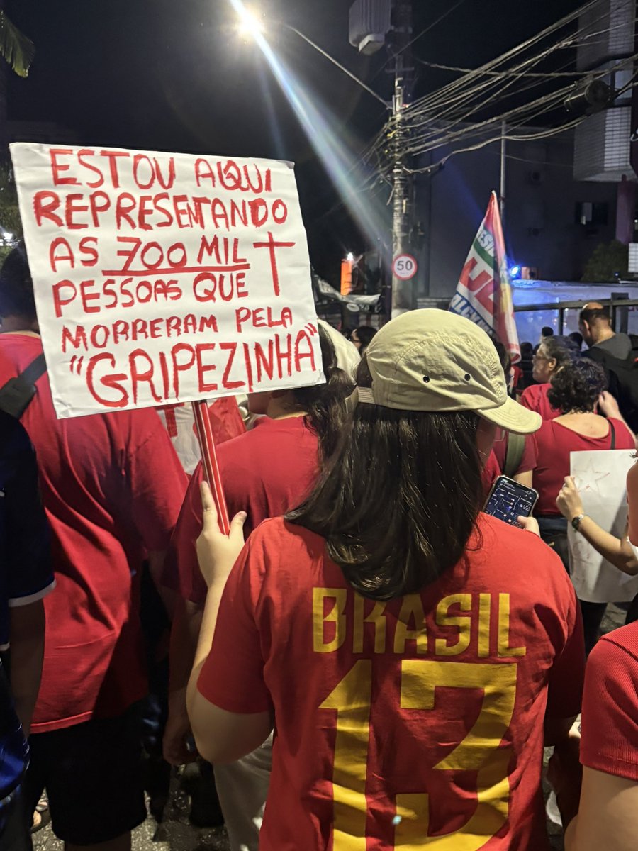 morbiusskai's tweet photo. nós vamos sorrir, sorriam. ⭐️🚩 https://t.co/WCZ83zMFmi