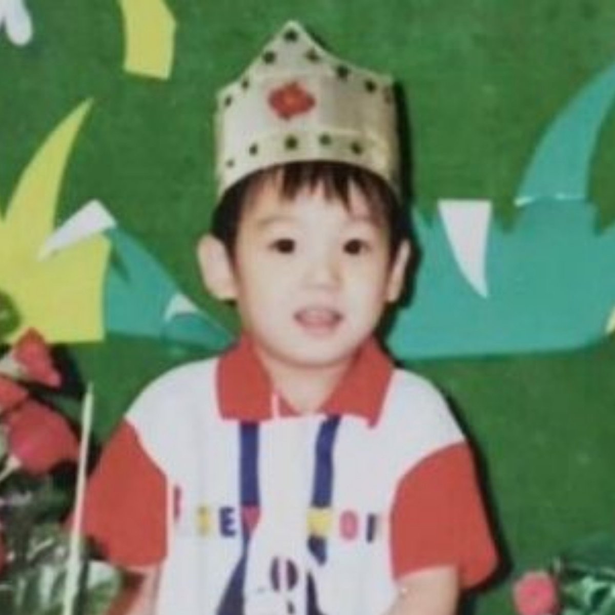 VKonakoo's tweet photo. AKU BARU NYADAR PANTES KAYA GA ASING 😭😭😭 https://t.co/JKw0X4BRmY