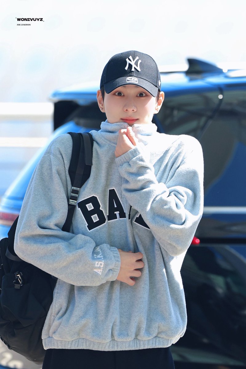 wonivuyz's tweet photo. 261014 ICN 

오늘 너무 귀여워 ㅋㅋㅋ

#양정원 #정원 #JUNGWON 
#ENHYPEN #엔하이픈 https://t.co/cQiCB6O2gt