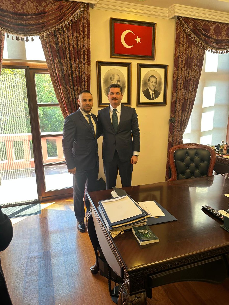 SerhatK190725's tweet photo. Adalet bakanı özel kalemi Hakan pervanlar Abime teşekkür ederim
#günaydın https://t.co/92O5XQKei2