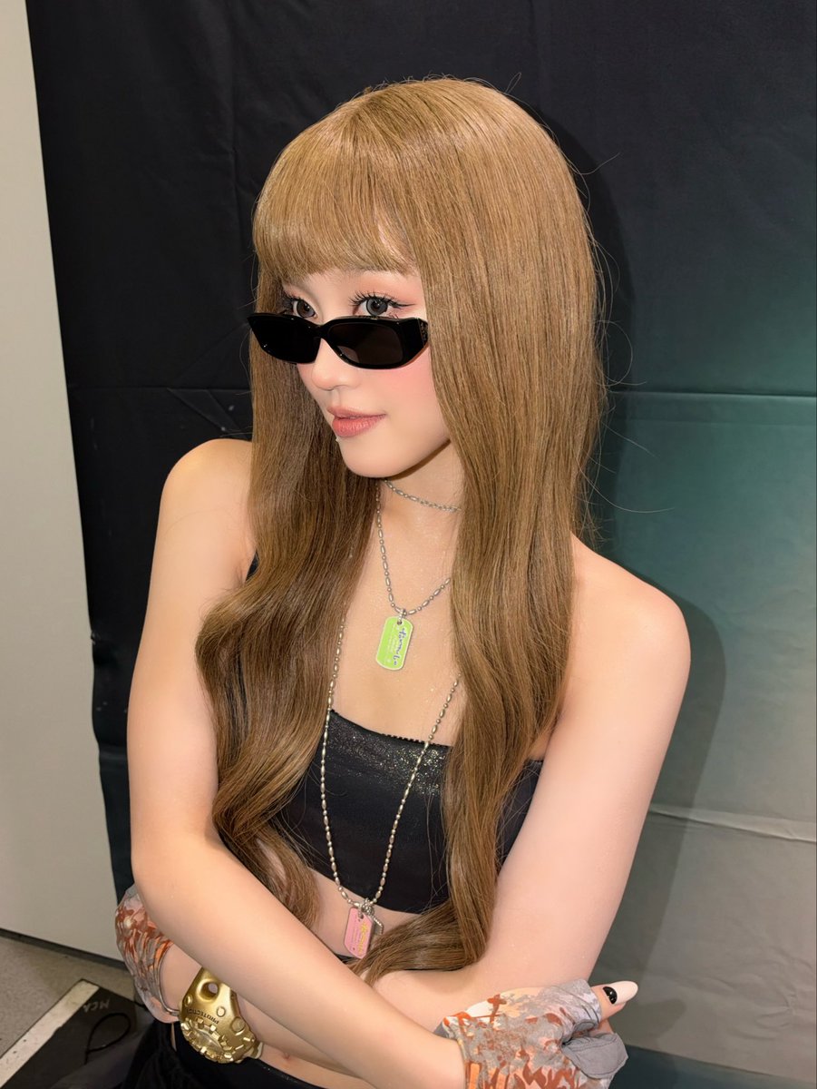 XGOfficial_'s tweet photo. in my long hair era again 🪞🎀
#CHISA
#XG https://t.co/ypcZz5M8VL