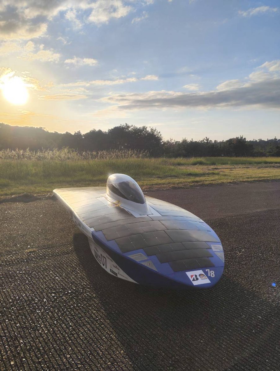 OIT_MONOLAB's tweet photo. ☀️🚗 #ソーラーカープロジェクト が「白浜ECO-CAR CHALLENGE 2026」に出場！

電気系統のトラブルにも学生たちが協���して対応し、翌日は再走行！チームの団結力と学生たちの成長が感じられる大会となりました

詳しくはこちら👇
https://t.co/BDjmOEWKwn

#大阪工業大学 #MONOLAB https://t.co/VhJEZH8snd