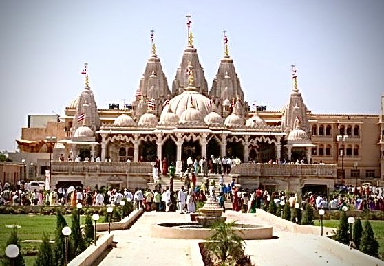 mandirclicks's tweet photo. BAPS Swaminarayan Mandir Jaipur India https://t.co/IS7qqXvrMA