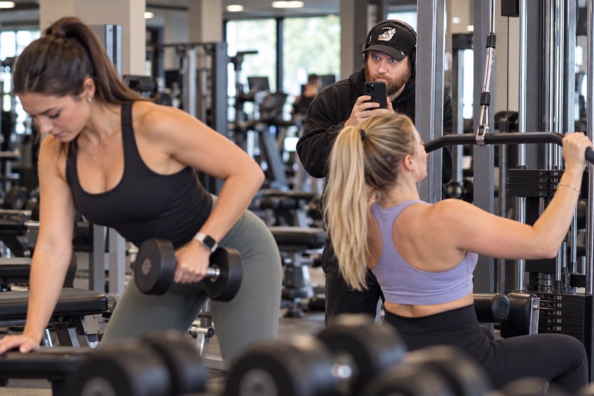JeremyScambly's tweet photo. Had a good work out at the gym today. https://t.co/crEJySlu3i