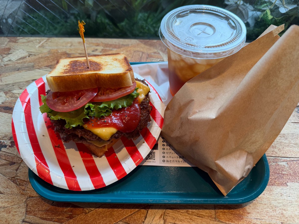 lion7MPc's tweet photo. BAKERY &amp; BURGER JB'S TOKYO
ハンバーガー百名店

うますぎて‥！ https://t.co/4jJCkQMOS3