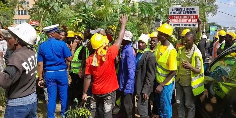 vivianwere2's tweet photo. Sifuna must explain his alternative to the Affordable Housing Levy. Kenyans need solutions that support affordable homes, create employment and give families hope for a better future. https://t.co/dUndXJg8yf