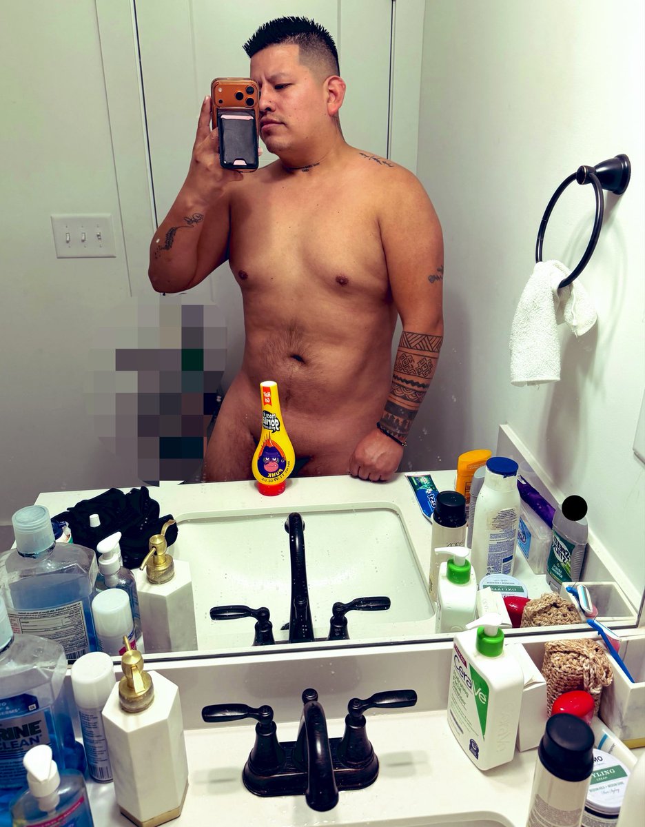 LuisGembuel's tweet photo. Estamos activos por only y tele mis bebés 🍆🔥. Los espero😈https://t.co/Vrn5n7XAN2

https://t.co/ynhVekBAQN https://t.co/0b2W463Wq5