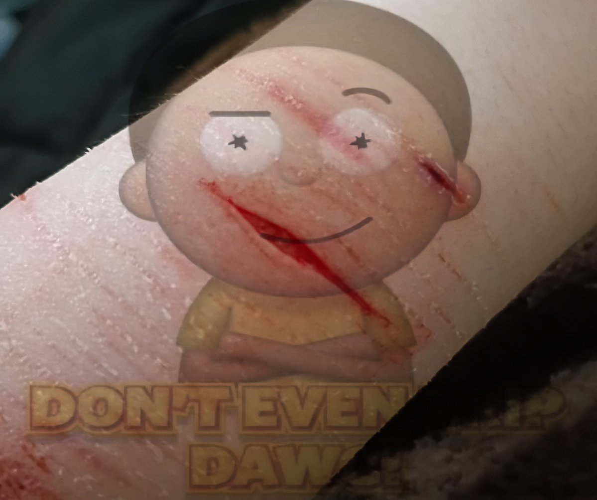 PEMORTYN1FAN's tweet photo. 👀👀👀 ignore dead skin I have one billion healing cat scratches ALL SFK MAKEUP FOR HALLOWEEN ZOMBIE MAKEUP HALLOWEEN AI GENERATED SFX https://t.co/8hRm1gVHR1