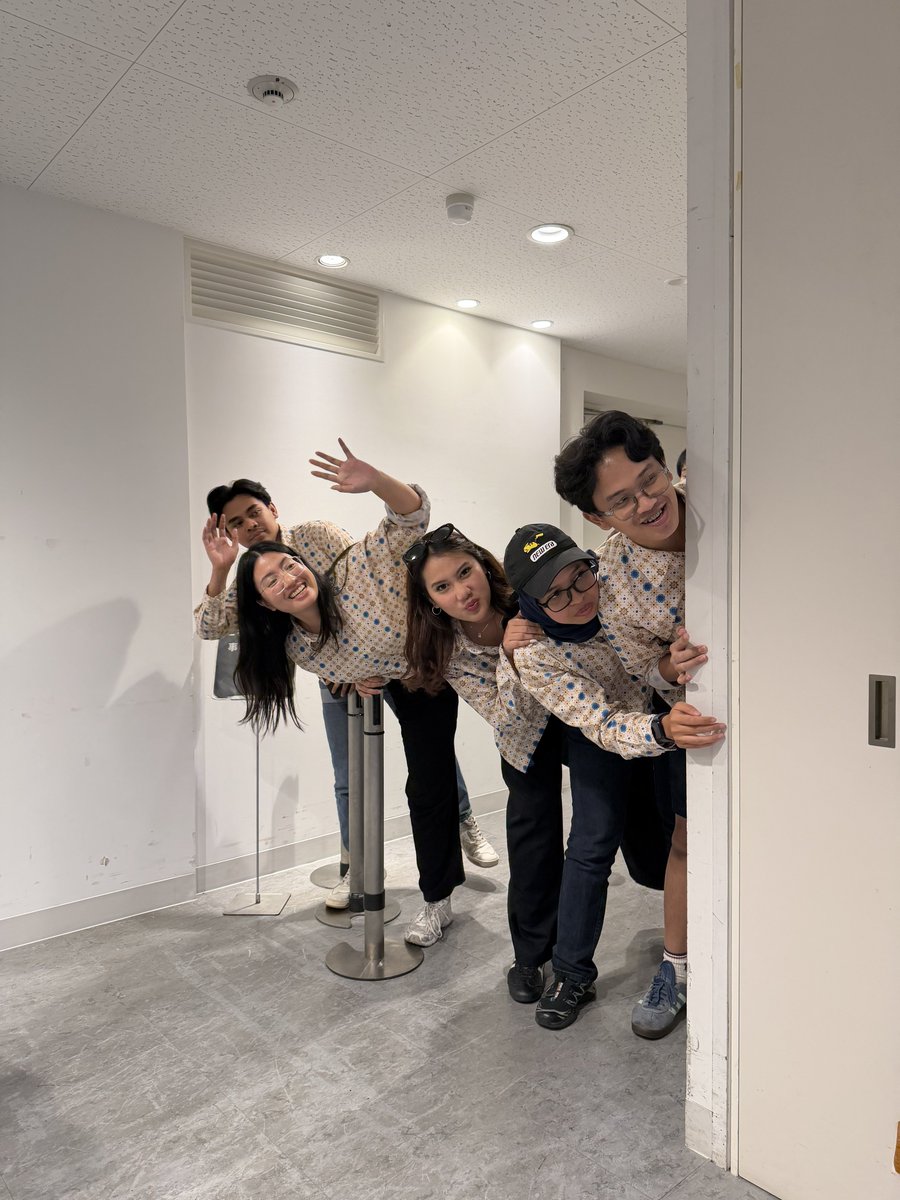 yoyakunashi42's tweet photo. @abenoharukas でとても楽しい時間を過ごしました!!🥳🤩
来てくれたみなさん、本当にありがとうございました!❤️
そして、@legacymuseumjp のみなさんも、本当にありがとうございました!🙏✨
#ヨヤクナシ #EXPOREBORN https://t.co/bwO1hfoQIQ