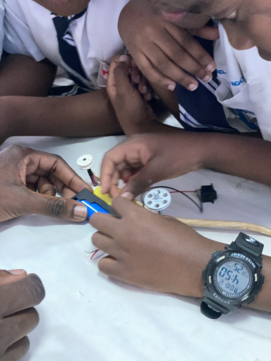 NextGen_Ug's tweet photo. From assembling robots and testing code to designing prototypes, creating digital content and presenting ideas, practical learning gives learners a chance to show what they can do.
#InnovationInAction #roboticsUganda
@coderina
@WorldSkillsUg @UCC_Official @KabojjaSchool @EnabelInUganda @VisionGroup @MariamHigh
@sssuganda @NECUPDF @GreenhillUg
@MuhikaJuniorSch @ritz_medical @newvisionwire
@ParentsKampala @newmanfoodsltd @WorldskillsJ
@WorldskillsJ @strathmore @NewmanFoods @Tetebusiness @SMusherure @MoICT_Ug @MoICT_Ug @Educ_SportsUg