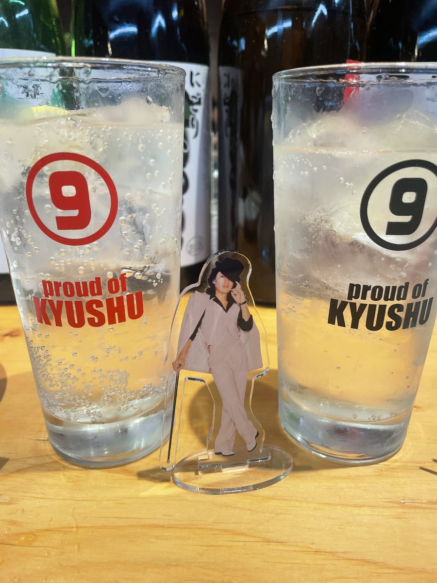 Cono_1977's tweet photo. 今日は、久しぶりに友人と昼飲み中🍻
ジュリーの話し、子供の話し、仕事の話し、全部受け止めてくれる友に感謝✨

#昼飲み　#はしご酒　#ジュリー
#ハッピーアワー https://t.co/0r4BH8K4mb