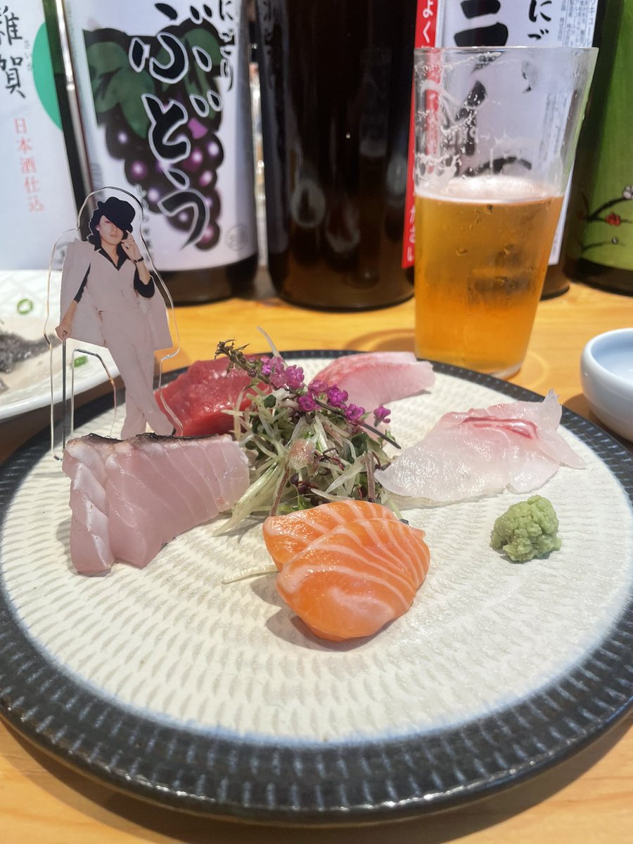 Cono_1977's tweet photo. 今日は、久しぶりに友人と昼飲み中🍻
ジュリーの話し、子供の話し、仕事の話し、全部受け止めてくれる友に感謝✨

#昼飲み　#はしご酒　#ジュリー
#ハッピーアワー https://t.co/0r4BH8K4mb