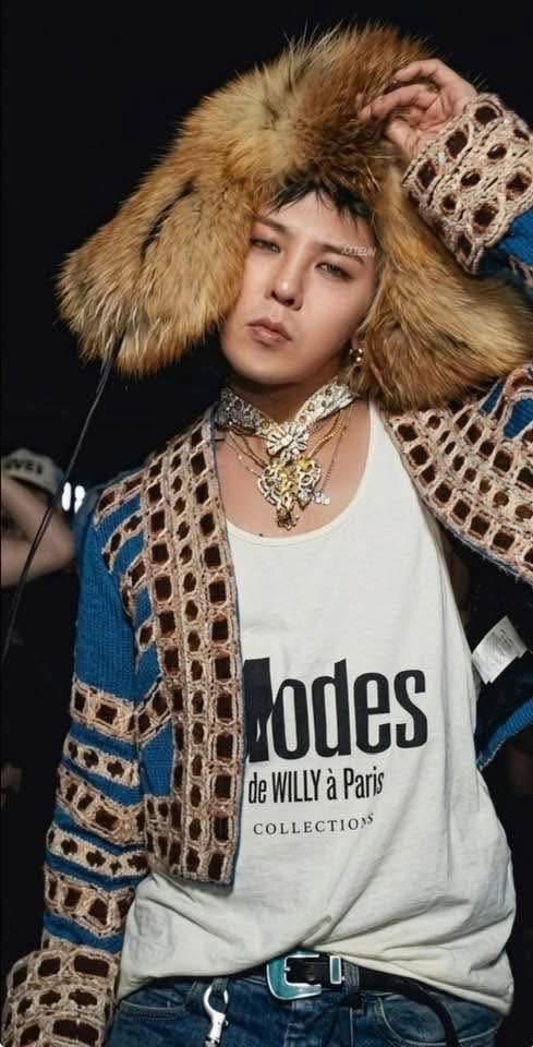 Gdragon_Chile's tweet photo. I vote #BIGBANG for 
#2026MAMAVOTE https://t.co/pXSzDH1Aik