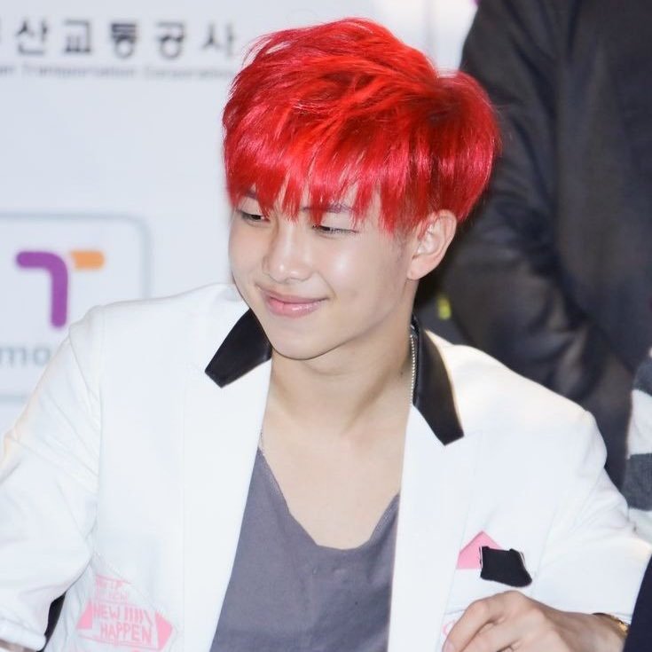 KNJ001_'s tweet photo. bringing back 2014 red hair namjoon bc he looked SO fine https://t.co/wRf64RKLLe
