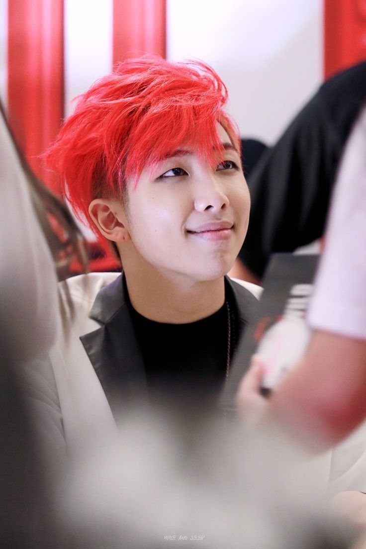 KNJ001_'s tweet photo. bringing back 2014 red hair namjoon bc he looked SO fine https://t.co/wRf64RKLLe