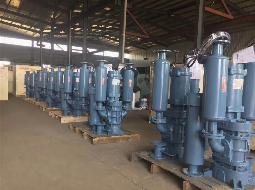 3945134828Joy's tweet photo. RZSW‑100 submersible Roots blower: underwater installation reduces noise and saves space. Ideal for compact wastewater treatment and packaged sewage units—efficient aeration without a blower room. #WastewaterTreatment #SubmersibleBlower #CompactDesign #AerationSystem https://t.co/l3yiRTOYS4