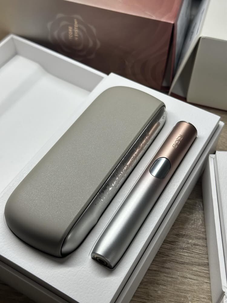 trdd7878's tweet photo. IQOS ILUMA I One, IQOS ILUMA I Standard, IQOS ILUMA I Prime (เครื่องไอคอส อิลูม่า ไอ)✅ รุ่นใหม่! 
Terea IQOS for IQOS ILUMA (ไส้ Iqos) 

LINE:@769ouoff
https://t.co/tBekG5uFtw

#iqos #iqosthailand #ไอคอส #หิ้วจากญี่ปุ่น #บุหรี่ #ยุบสภา #unprofessore3 
 #อนุทิน #tereaiqos #บุหรี่ https://t.co/N2Dm4L2kl8