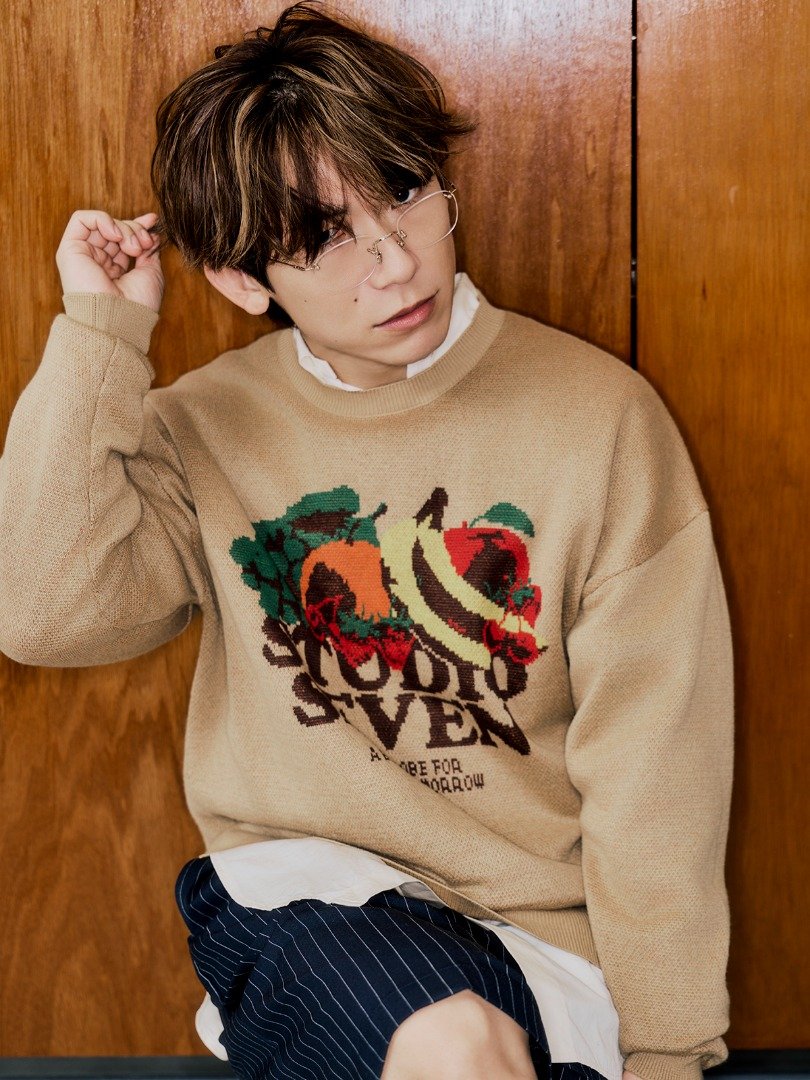 _STUDIOSEVEN's tweet photo. 【New Arrival】

Fruit Jacquard Knit
¥19,800 tax in

フルーツグラフィックを編み柄で表現し、軽やかさと程よい厚みを両立させた生地で仕上げた、ダブルジャガードニット🍎🍊

〈ONLINE〉
https://t.co/aQTD6gV8sX

#STUDIOSEVEN
#スタジオセブン
 #EXILENAOTO https://t.co/ivxzyyJs7e