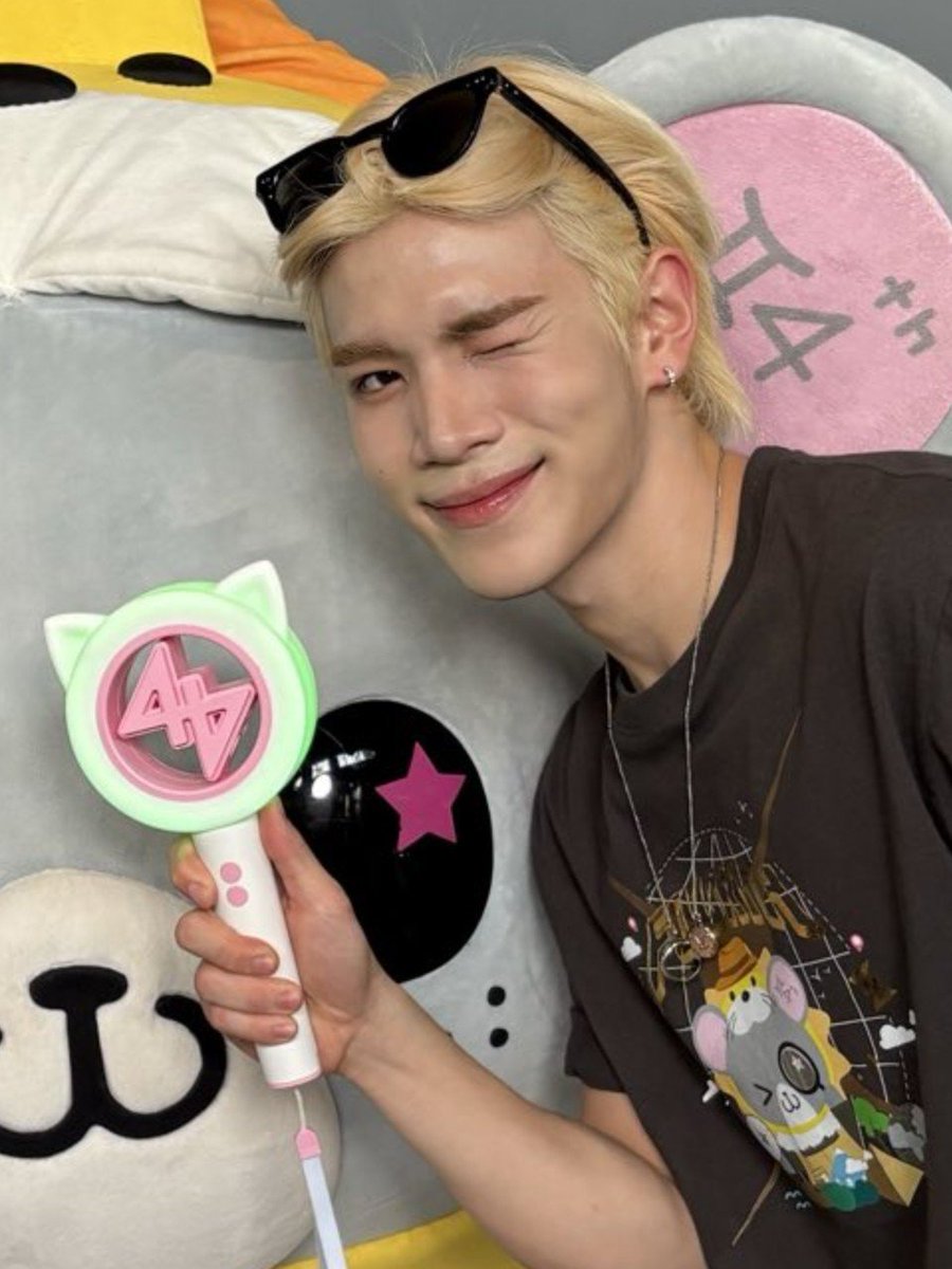 meowieefly's tweet photo. CANTIKKNYAAA😭🩷 https://t.co/LXSAhRciYu
