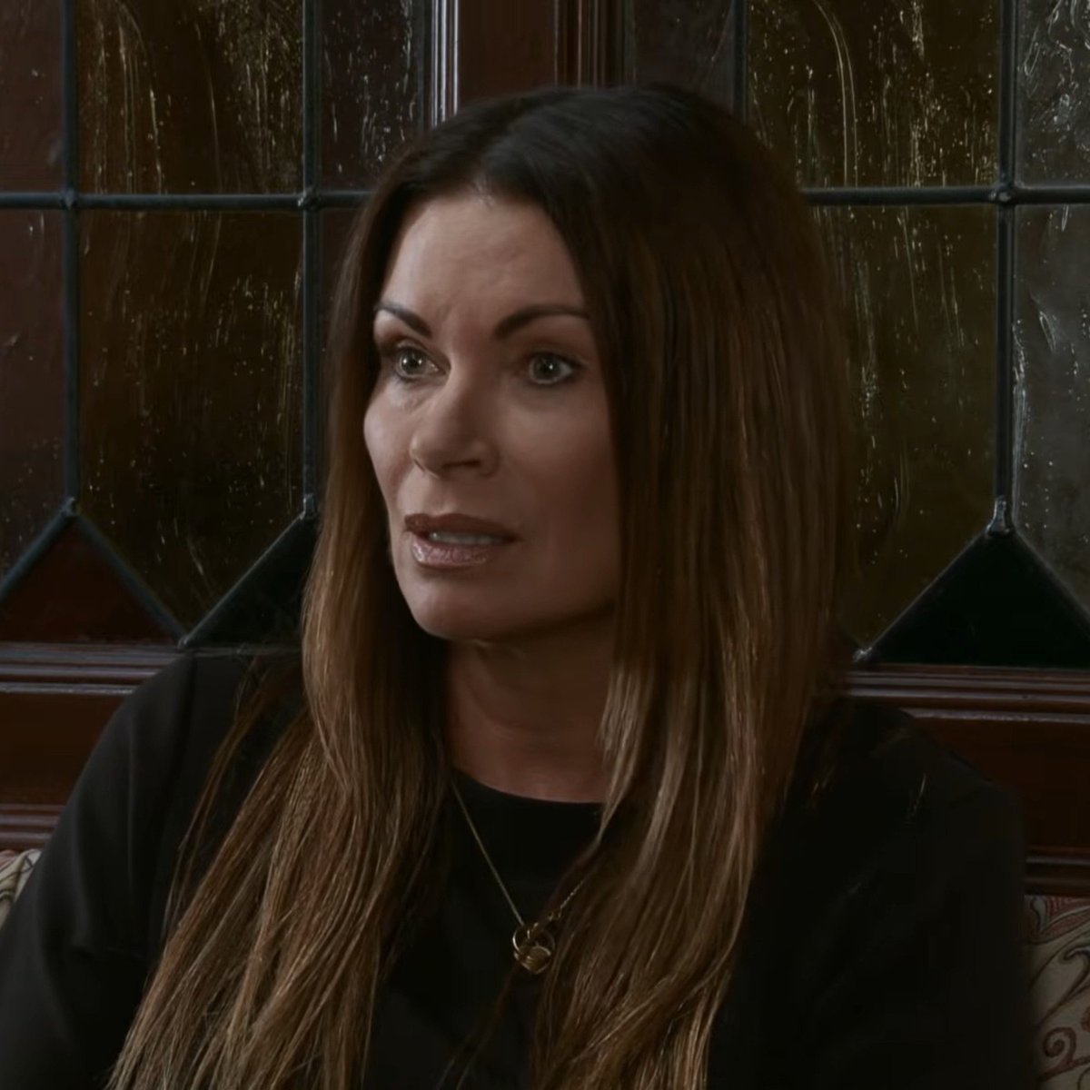 Swain__Connor's tweet photo. Something awfully lush about the idea of Lisa just wanting go home and Carla telling her they won't be going hiding away cause this is their local as much as anyone else's 🙂‍↔️ https://t.co/DNCPy5Sl7y