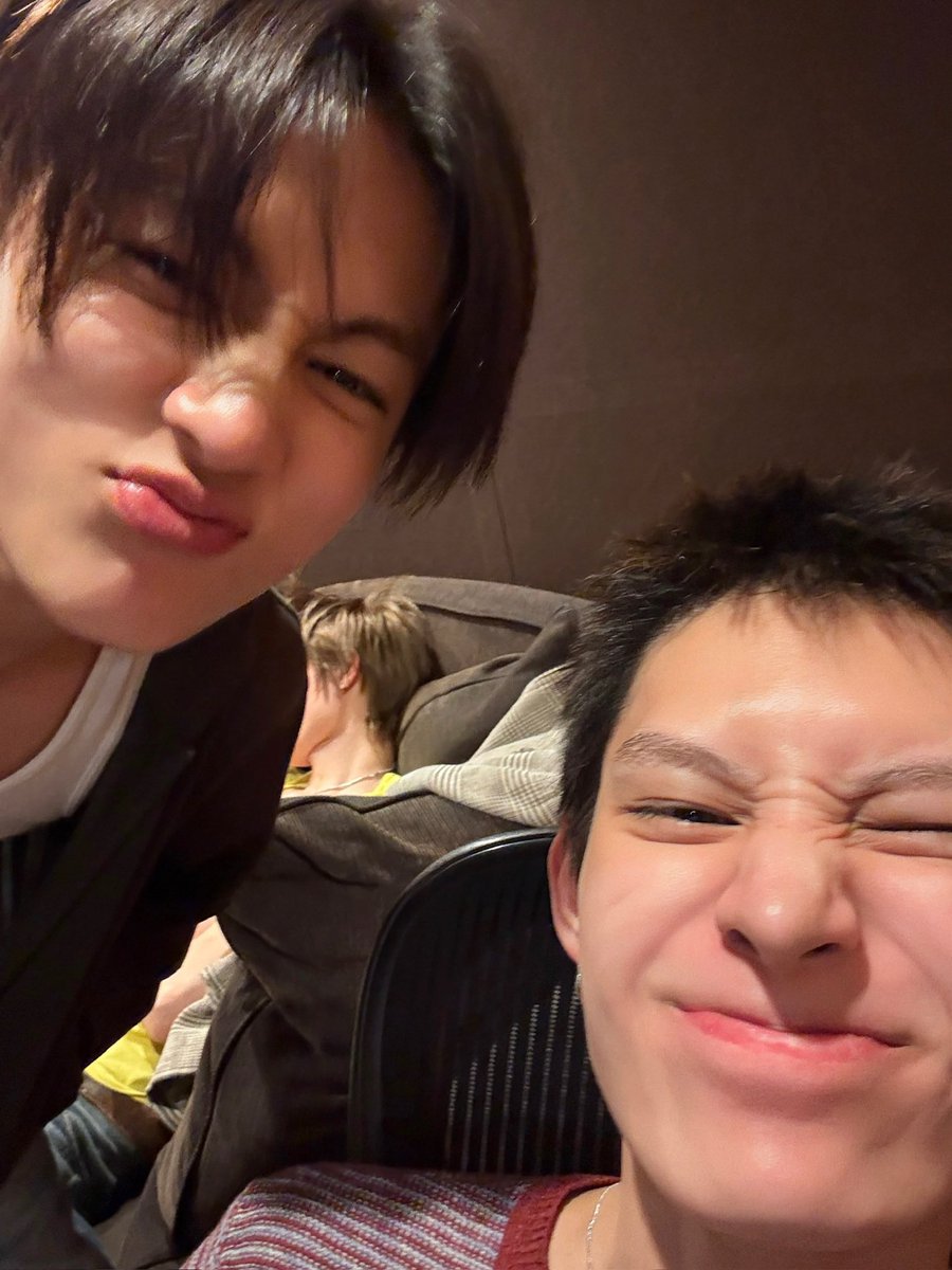 0113_seane0m's tweet photo. วันเกิดพี่เจมส์วันนี้ชั้นไม่ได้ไปไหน แต่ขอร่วมสนุกด้วยย🐱💖

🍀 แจก 500 บาท 1 ท่าน รีทวิตเท่านั้น สุ่มโอนวันนี้ 19:00 น. ค้าบบบ

คอร์มาเอาตังไปกินหนมกันคับ🍡🍮🍣🍤🍧🍦🍫🧁

#Happy21andOnlyJAMES
#제임스의_빛이_차오르길 https://t.co/ErYe8srzH8