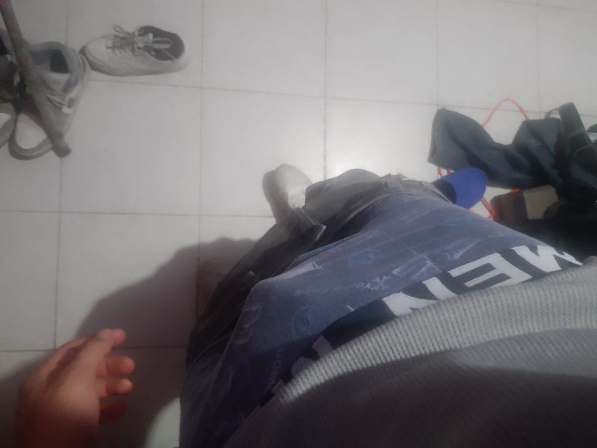 Gusxxxtx's tweet photo. Amos a ver qué tranza 
Recién salido del encierro 🤐🤐🤐 https://t.co/94PRjTkgJl