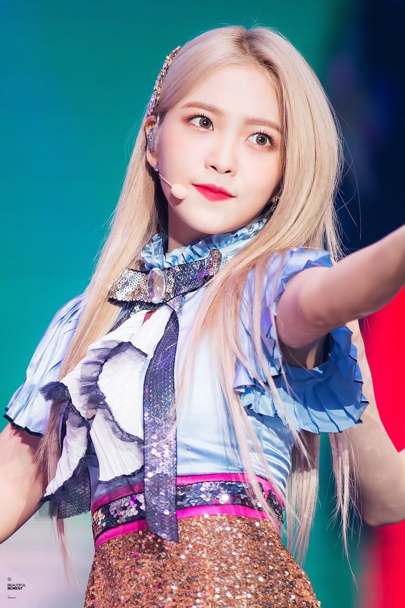 wepixiedust's tweet photo. manito arriba if you can already #𝐓αs𝐭e풀어𝔖ūmm𝕖r ♡⛱️ espero ver muchos likes, porque la verdad es que gracias al #𝐑ᧉ𝕕𝐕ᧉ𝕝vᧉ𝕥ᰍ·𝟙𝕤𝕥·𝙲oncer𝕥, el verano me respira en la nuca! sin duda me la pasaré bomba en este #ℜ𝕖d·ℜo𝕠mᖗ愛ⵓ𝚂eōu𝕝.

ɑrtɐn͞gels 𔘓 ⋆ #𝕤u𝚔i https://t.co/Xjyax7okQj