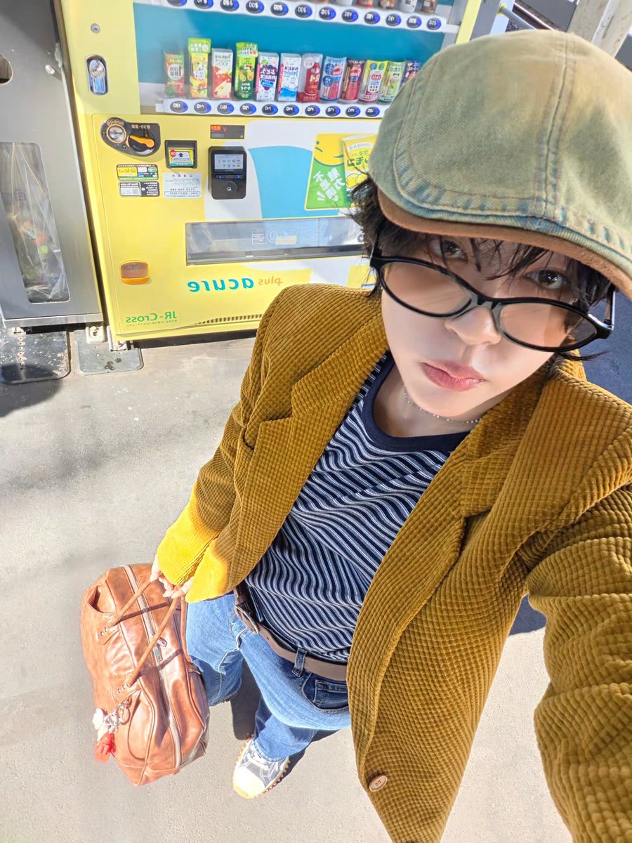gwsnstagram's tweet photo. [#MIYA] 📸 miya_lvl38 post  

💛💛💛

#공원소녀 #GWSN #미야 #ミヤ #宮内晴香 

(2/2) https://t.co/YUmnpa8Rxa