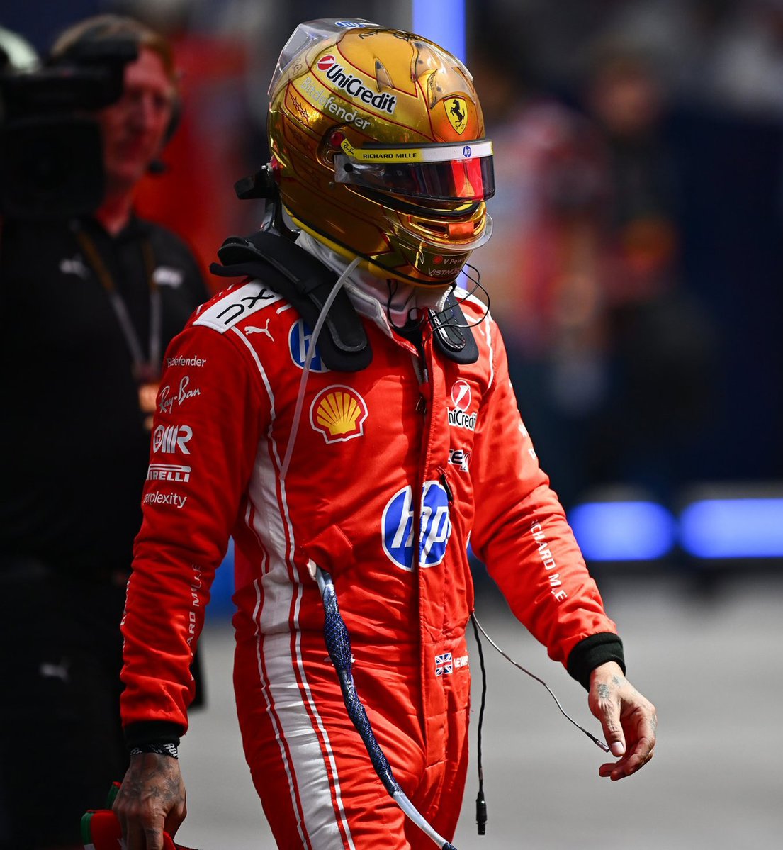 GazzettaFerrari's tweet photo. 🚨 | Jean Alesi: “It's a shame Hamilton didn't listen to the pit wall. Something like this was bound to happen, considering Lewis has been complaining and questioning the team's work for some time.” https://t.co/D8UV4oUe5I