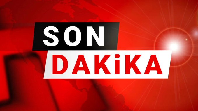 halktvcomtrr's tweet photo. #SONDAKİKA | Halk TV'ye dayanışmaya gelenlere engel: Giriş kapısı kilitlendi
https://t.co/LJVgCPGRxL https://t.co/rbNzpp0WsW