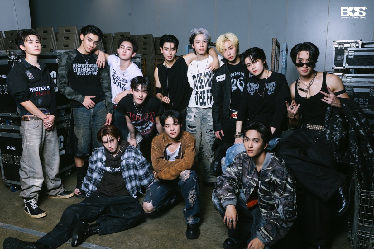 BUS_SONRAY's tweet photo. 📸 BACKSTAGE AT SONRAY SHOWCASE 2026 WITH BUS ✨

#SONRAYSHOWCASE2026
#BUSbecauseofyouishine https://t.co/aoXtDDeeJR