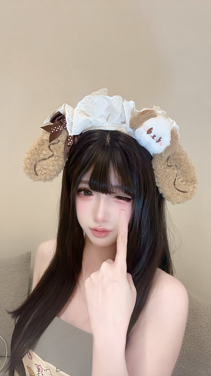 Yuuniis77653's tweet photo. 小熊还是小兔呢 https://t.co/QCEcibfHRH