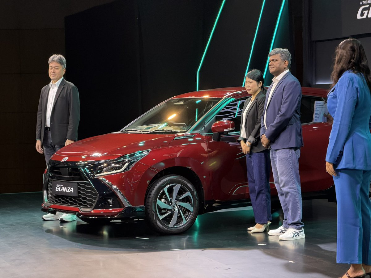 AarizRizvi's tweet photo. Toyota Glanza facelift launched, priced from ₹6.99 lakhs (ex-showroom)

Your thoughts on the front profile vs Baleno facelift?

I can’t decide which one is uglier to be honest 🤭 https://t.co/AhYfsbUbH7