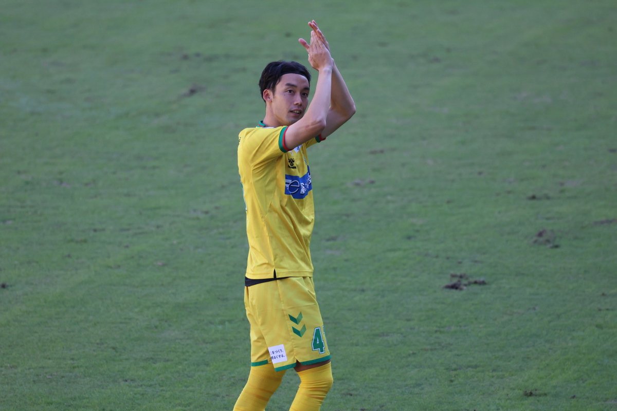 poruko_jef's tweet photo. 安井選手のジェフ三唱です😊
次は誰のジェフ三唱が見れるかな？

#jefunited https://t.co/RSSGKtExov
