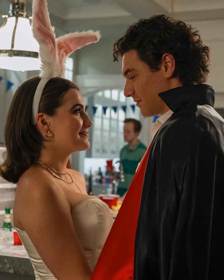 offcampusseries's tweet photo. Variety reports that several pairings inspired by Off Campus are a part of Google’s top trending Halloween Costumes for 2026 https://t.co/jcMjmZflSZ